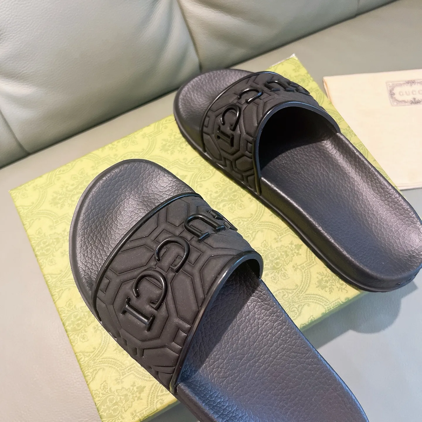 Men's Men's Shoes 130🐮🐮Gucci Gucci Slippers Gucci 2024 latest beach sandals slippers Original molding double G LOGO Original molding consistent Outsole: Men's Men's Shoes u double-layer outsole Size: 35-46